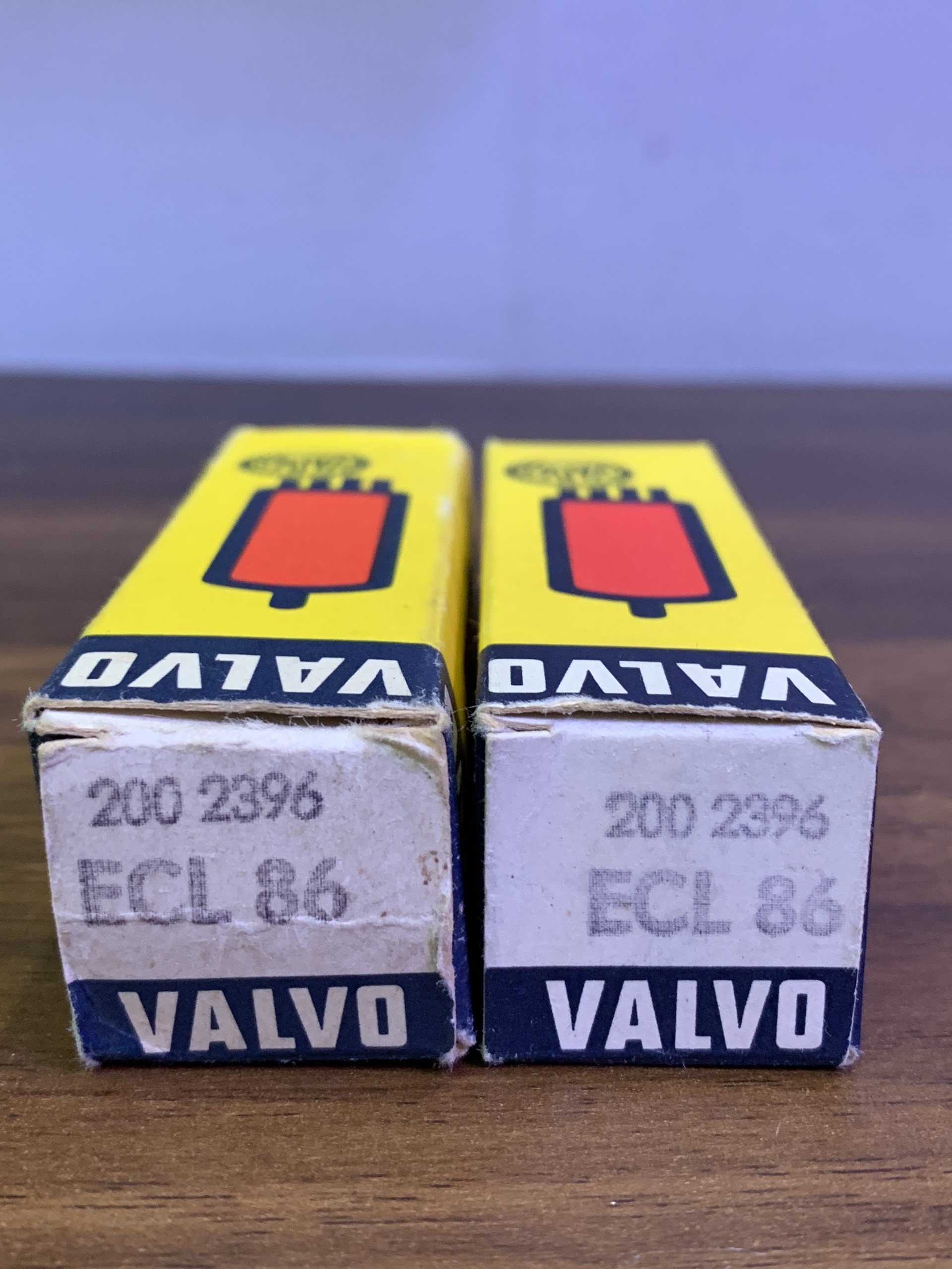 Bóng đèn ECL86/6GW8 Valvo