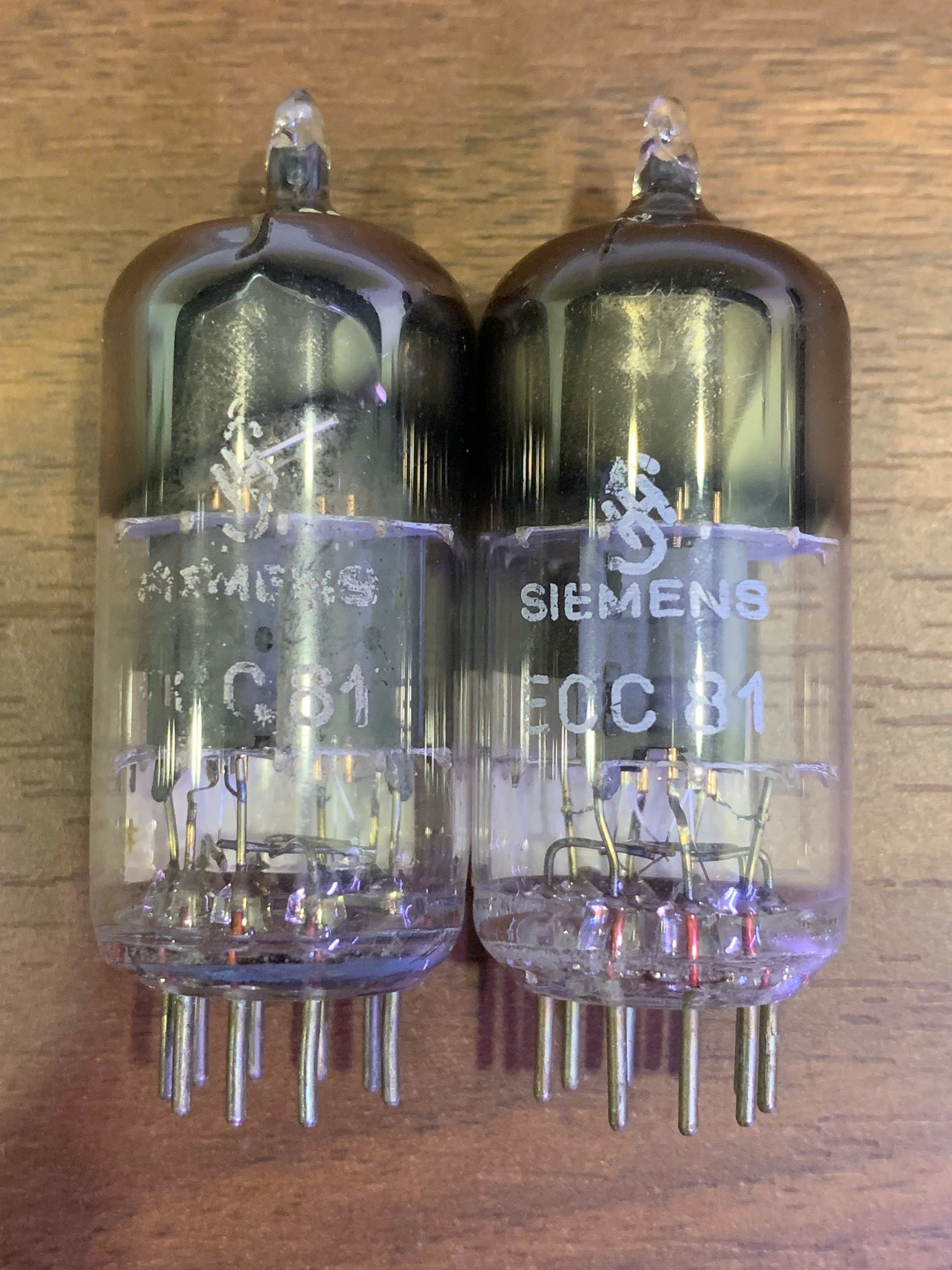 Bóng đèn Ecc81/ 12AT7 – Siemens D getter