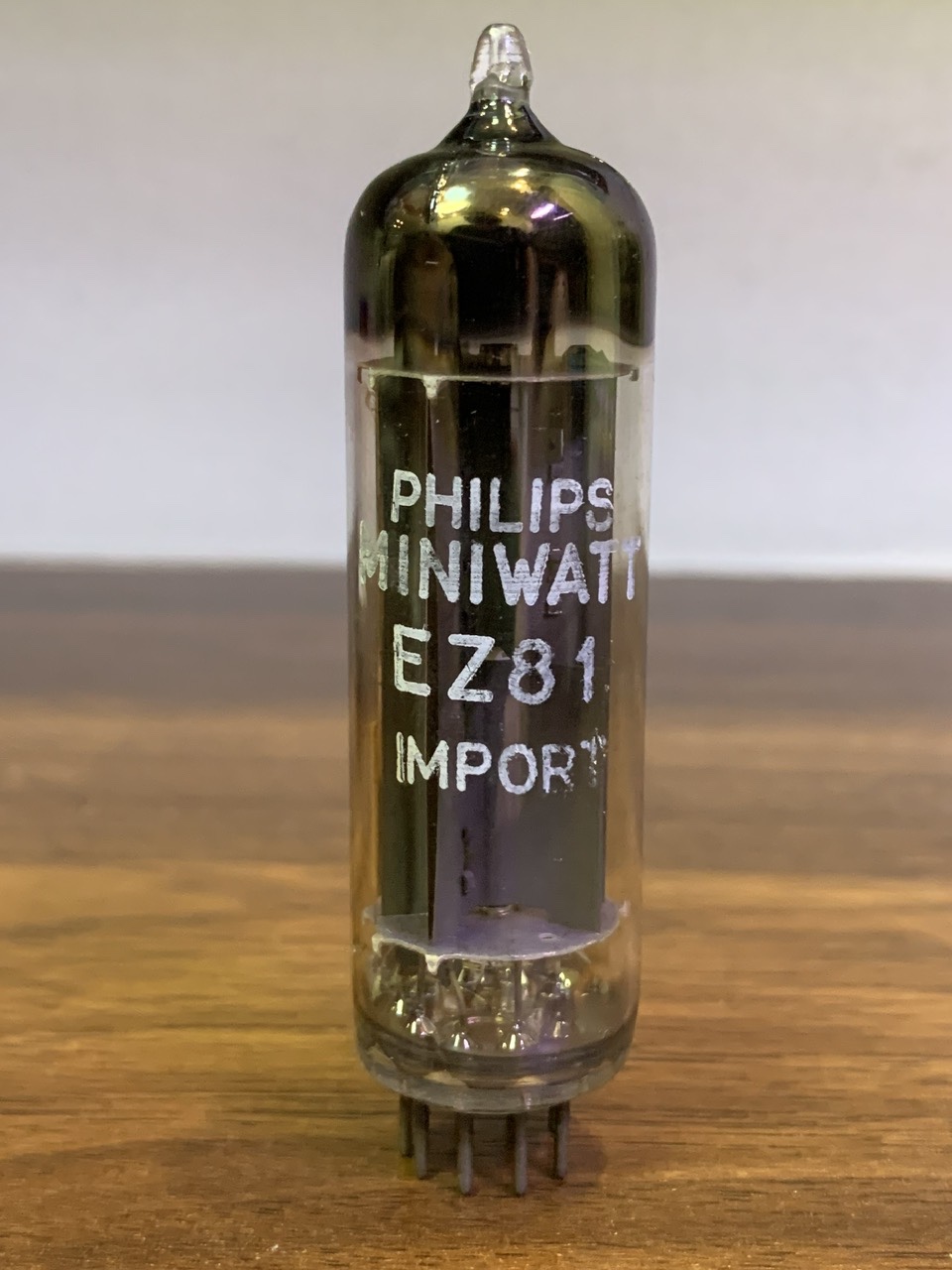 Bóng đèn nắn EZ81/ 6CA4 – Mullard – Square Getter (nhãn philips)